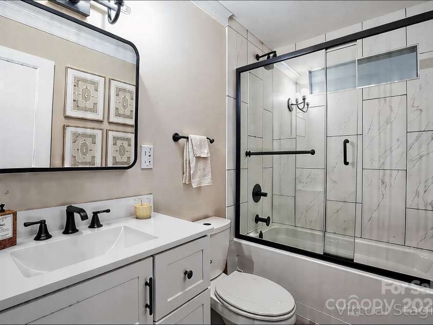 4429 Major Street, Charlotte, NC 28208.  MLS# CAR4243090, YatesRealty ID 18897. Bathroom virtually Staged