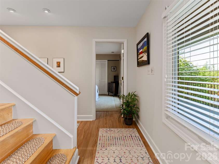 50 Park Avenue, Asheville, NC 28803.  MLS# CAR4351911, YatesRealty ID 18897. 