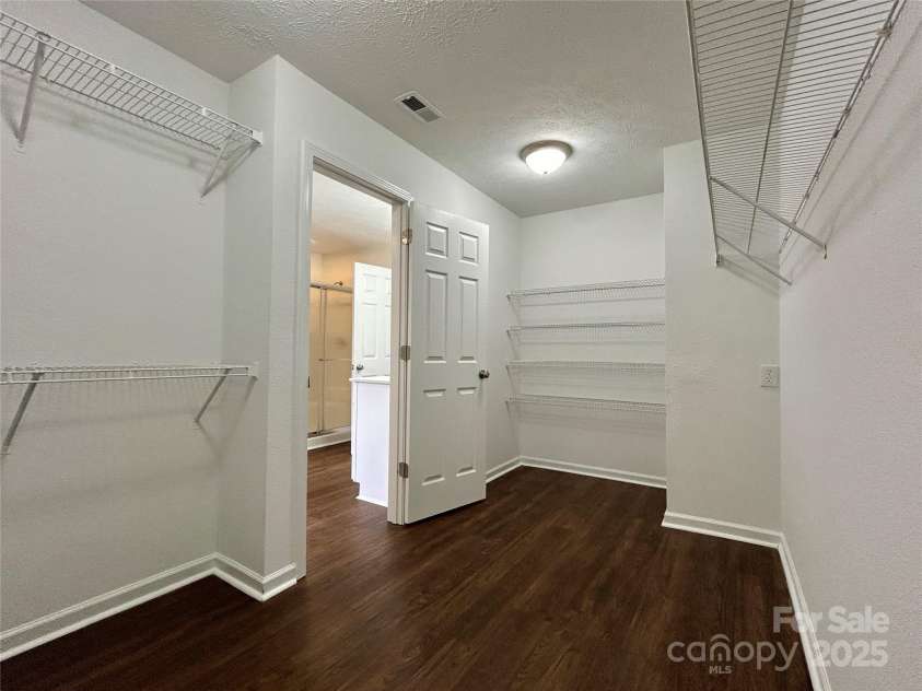 12713 Frank Wiley Lane, Charlotte, NC 28278.  MLS# CAR4250823, YatesRealty ID 18898. 