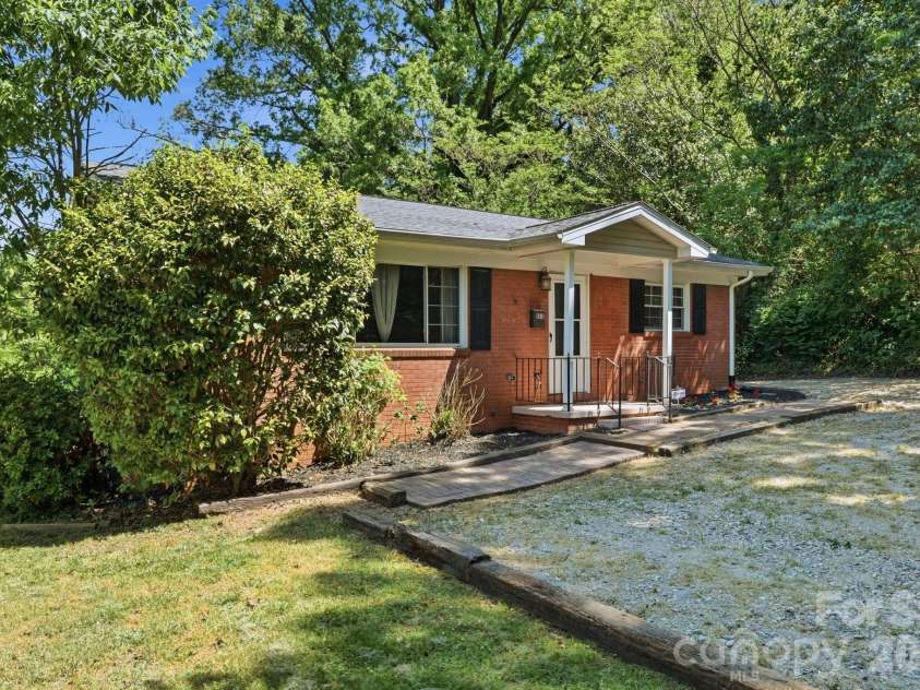 153 American Avenue, Concord, NC 28025.  MLS# CAR4373583, YatesRealty ID 18898. 