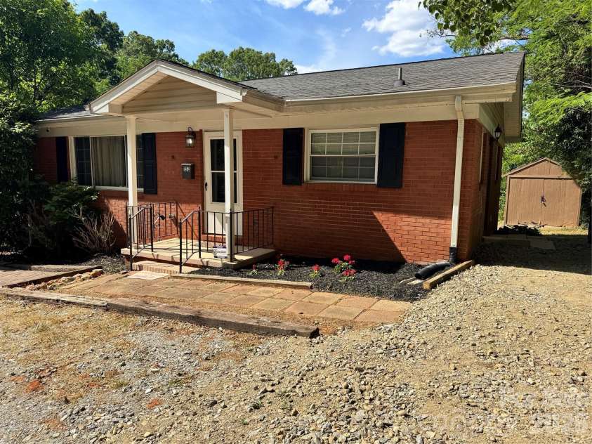 153 American Avenue, Concord, NC 28025.  MLS# CAR4373583, YatesRealty ID 18898. 