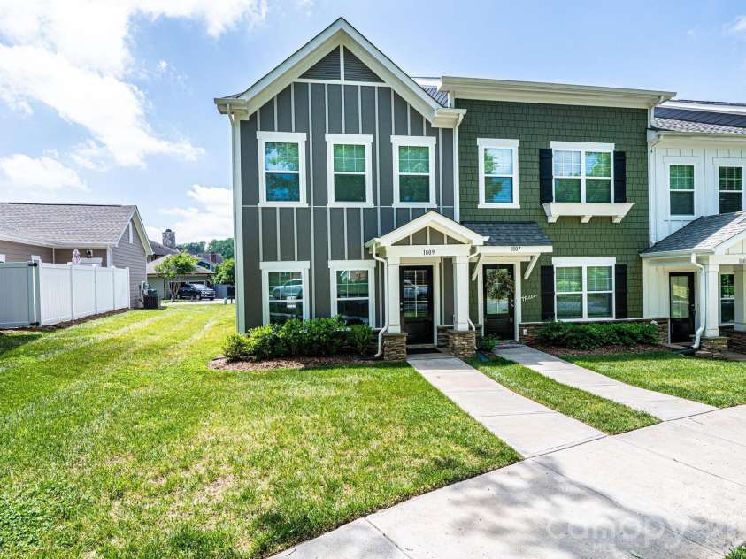 1809 Edgewater Drive, Conover, NC 28613.  MLS# CAR4378446, YatesRealty ID 18899. 