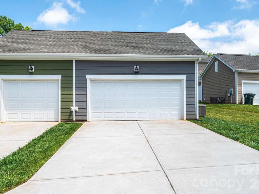 1809 Edgewater Drive, Conover, NC 28613.  MLS# CAR4378446, YatesRealty ID 18899. 