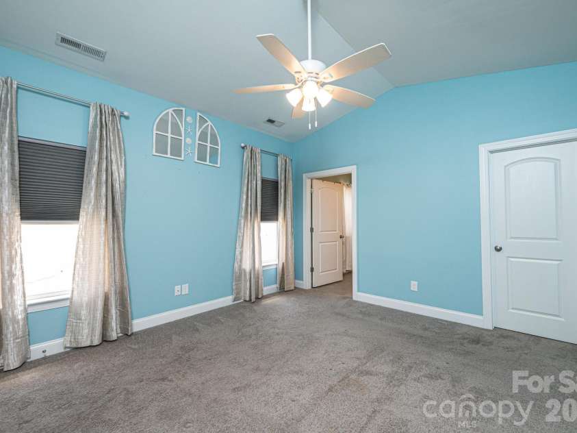 1809 Edgewater Drive, Conover, NC 28613.  MLS# CAR4378446, YatesRealty ID 18899. 