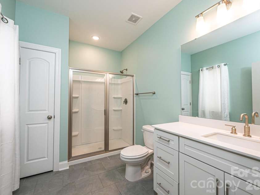 1809 Edgewater Drive, Conover, NC 28613.  MLS# CAR4378446, YatesRealty ID 18899. 