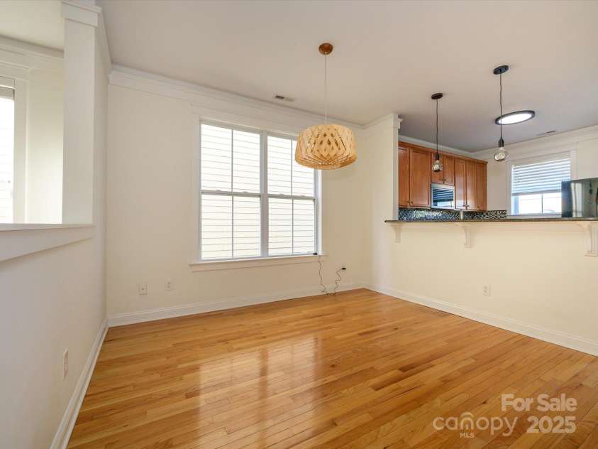 541 Jetton Street, Davidson, NC 28036.  MLS# CAR4253876, YatesRealty ID 18899. 