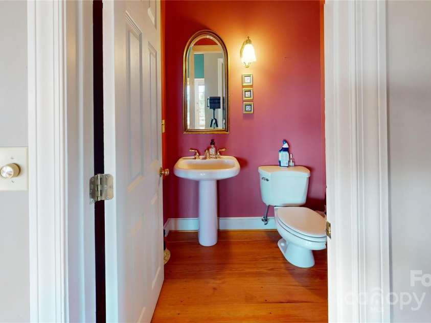 11 Wildflower Lane, Newland, NC 28657.  MLS# CAR4313301, YatesRealty ID 189. 
