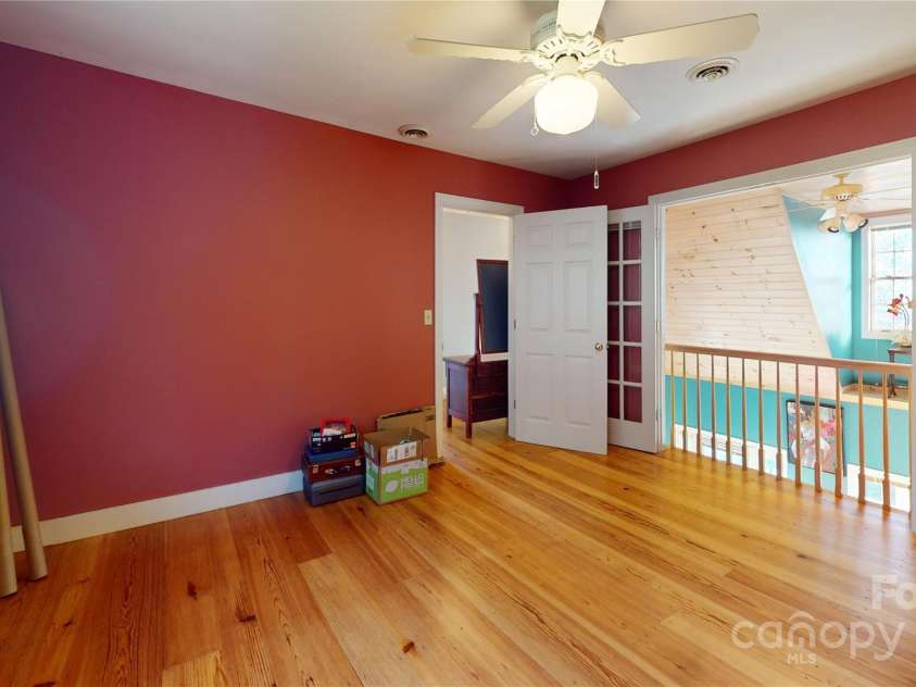 11 Wildflower Lane, Newland, NC 28657.  MLS# CAR4313301, YatesRealty ID 189. 