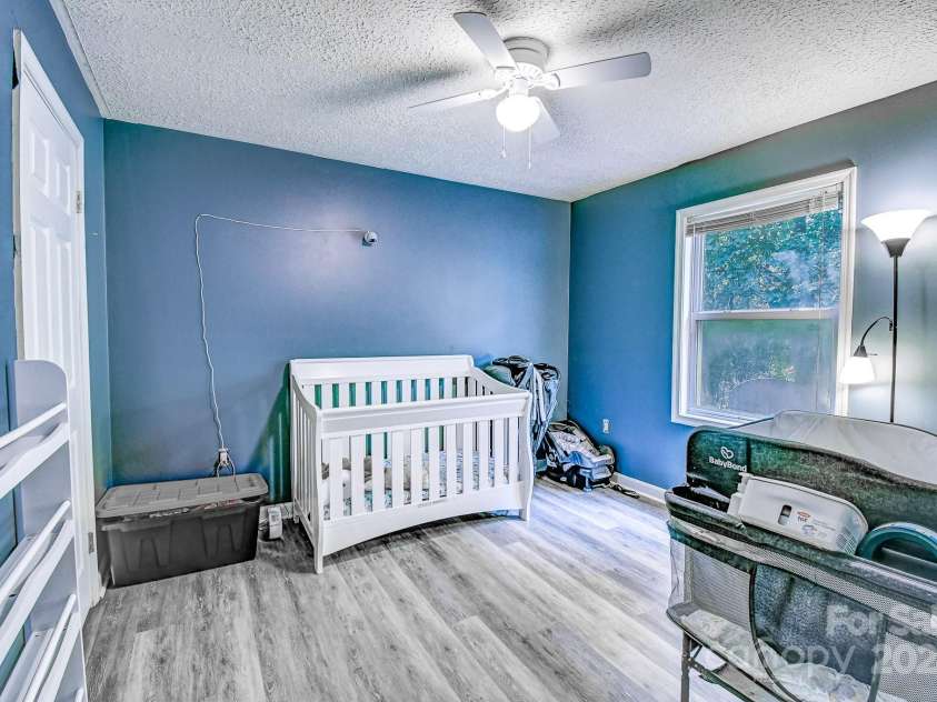 11146 NC 9 Highway, Columbus, NC 28722.  MLS# CAR4179957, YatesRealty ID 189. 