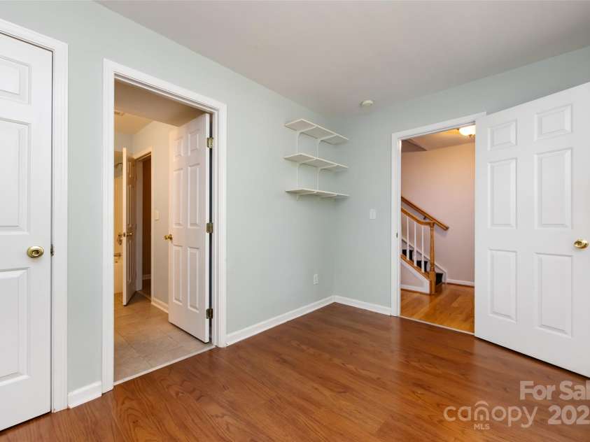 15623 Sir Charles Place, Charlotte, NC 28277.  MLS# CAR4257942, YatesRealty ID 18900. 