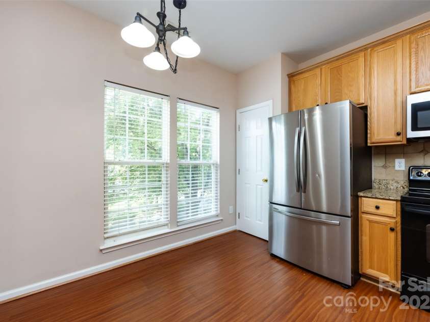 15623 Sir Charles Place, Charlotte, NC 28277.  MLS# CAR4257942, YatesRealty ID 18900. 