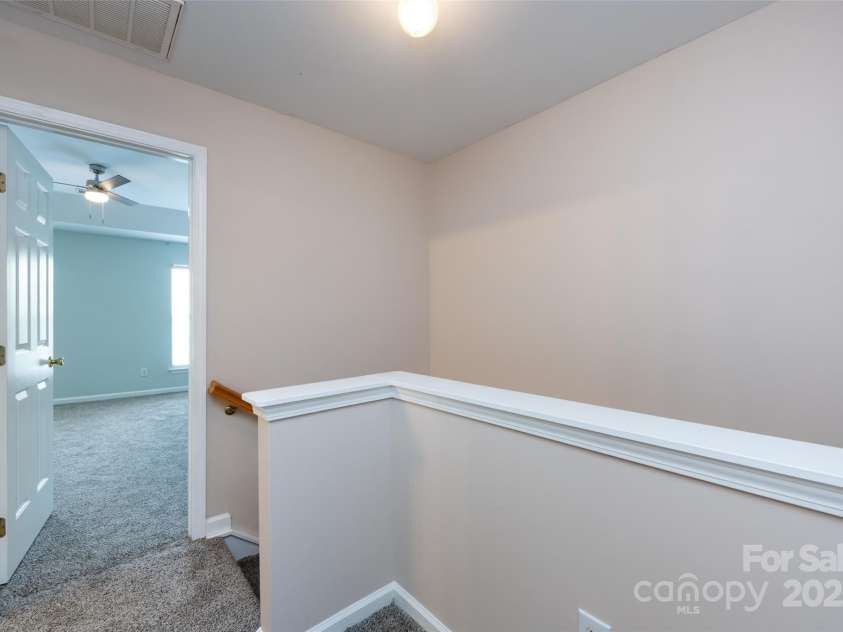 15623 Sir Charles Place, Charlotte, NC 28277.  MLS# CAR4257942, YatesRealty ID 18900. 