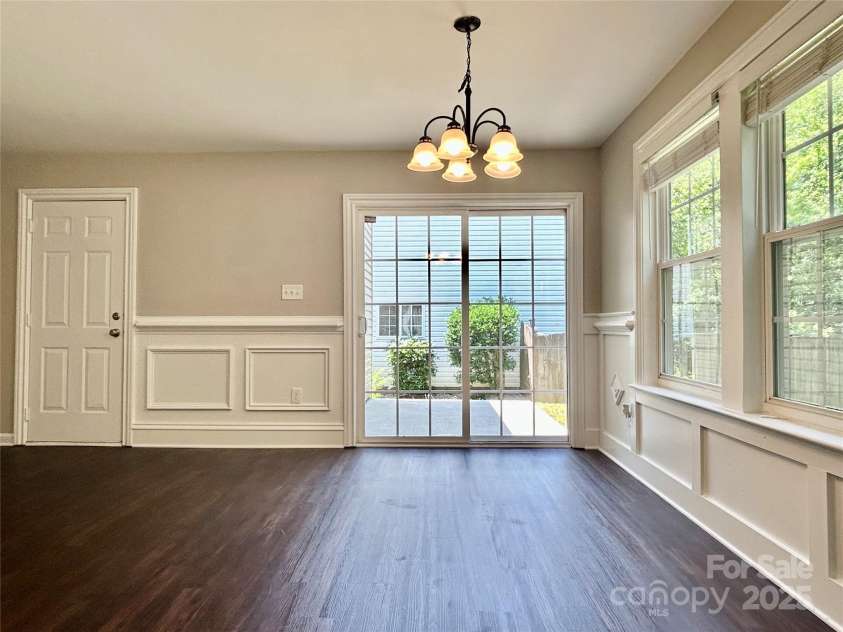 13913 Pinyon Pine Lane, Charlotte, NC 28215.  MLS# CAR4258668, YatesRealty ID 18901. 