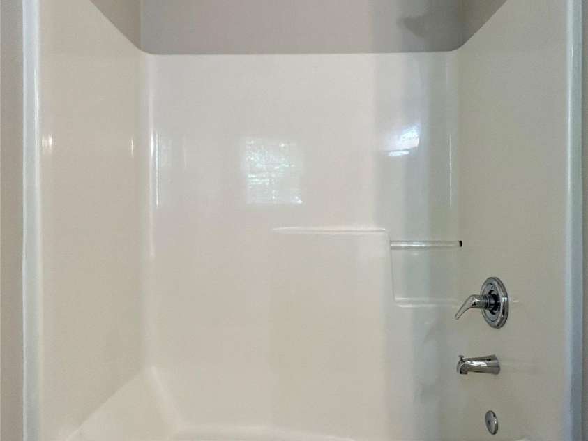 13913 Pinyon Pine Lane, Charlotte, NC 28215.  MLS# CAR4258668, YatesRealty ID 18901. 