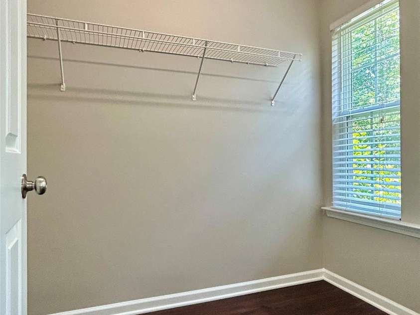 13913 Pinyon Pine Lane, Charlotte, NC 28215.  MLS# CAR4258668, YatesRealty ID 18901. 
