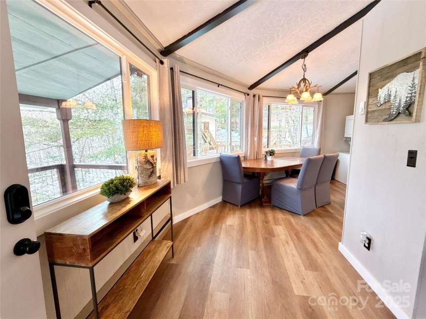 109 Beechwood Lane, Beech Mountain, NC 28604.  MLS# CAR4259701, YatesRealty ID 18902. Second Unit