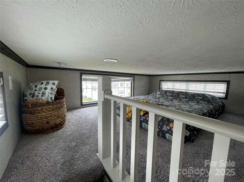 43 Vacation Pointe, Waynesville, NC 28785.  MLS# CAR4267523, YatesRealty ID 18903. Loft