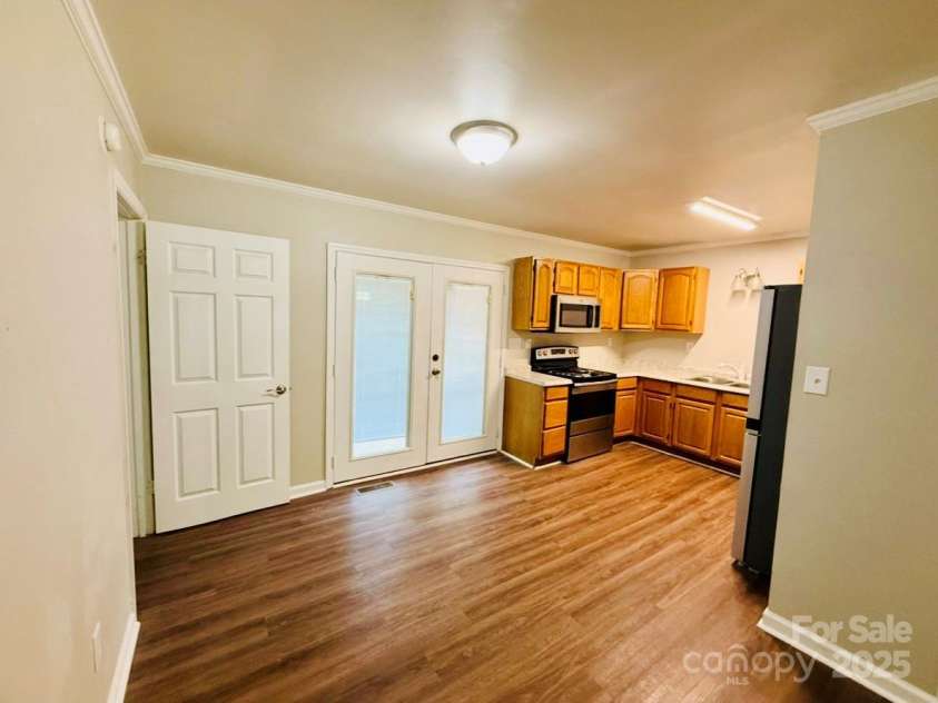 1583 Green Circle Drive, Gastonia, NC 28054.  MLS# CAR4265112, YatesRealty ID 18904. 