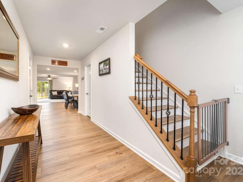 2317 Trollinger Drive, Catawba, NC 28609.  MLS# CAR4265363, YatesRealty ID 18905. 