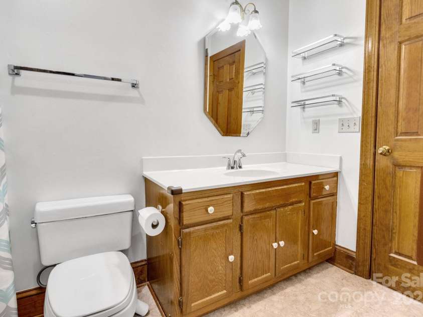 704 Colby Circle, Salisbury, NC 28147.  MLS# CAR4266918, YatesRealty ID 18906. 