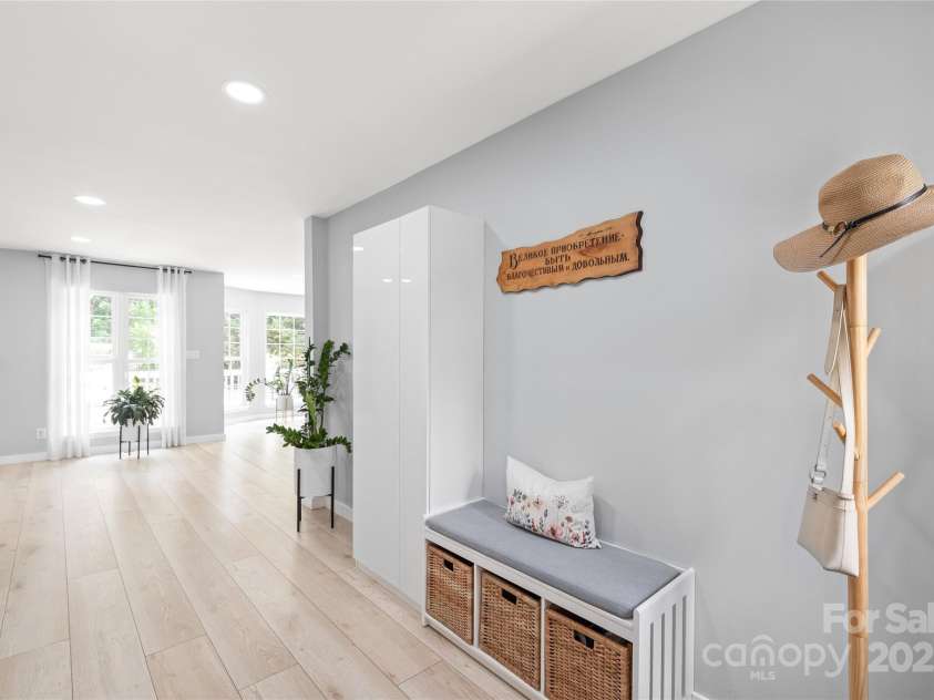 9004 Lauriston Place, Mint Hill, NC 28227.  MLS# CAR4264496, YatesRealty ID 18907. 