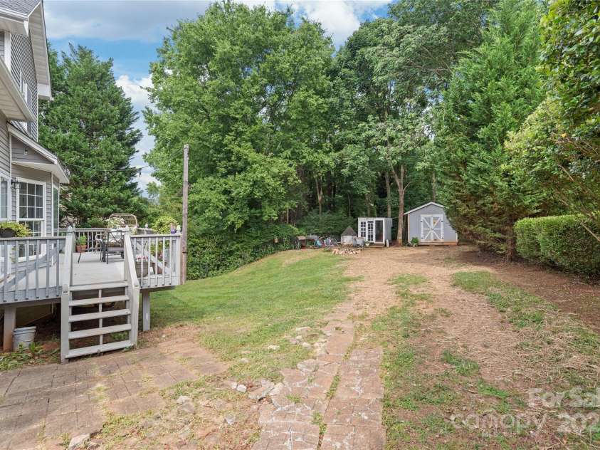 9004 Lauriston Place, Mint Hill, NC 28227.  MLS# CAR4264496, YatesRealty ID 18907. 