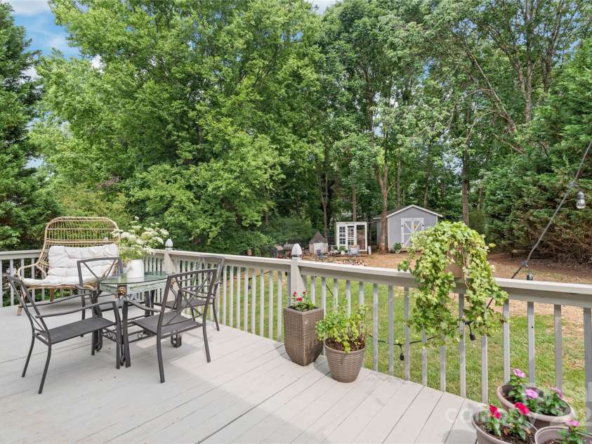 9004 Lauriston Place, Mint Hill, NC 28227.  MLS# CAR4264496, YatesRealty ID 18907. 