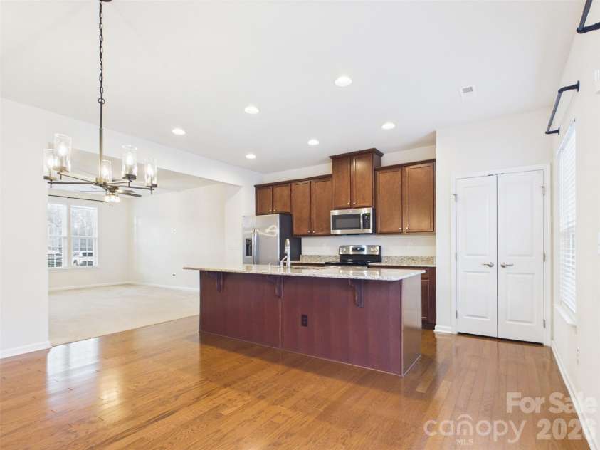 2440 Mariners Cove Lane, Denver, NC 28037.  MLS# CAR4341359, YatesRealty ID 18908. 