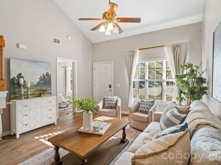 1539 Maypine Commons Way, Rock Hill, SC 29732.  MLS# CAR4367813, YatesRealty ID 18909. 