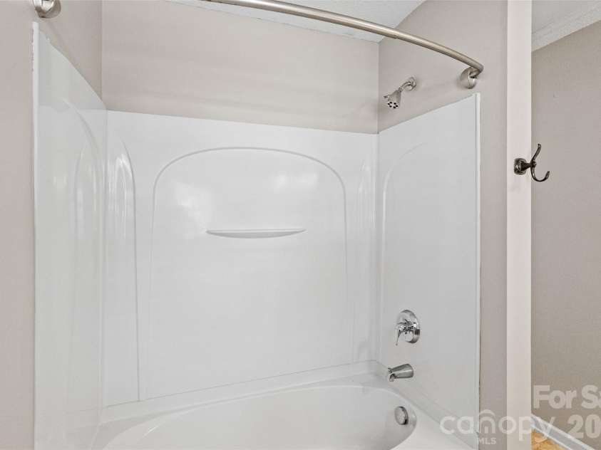 1539 Maypine Commons Way, Rock Hill, SC 29732.  MLS# CAR4367813, YatesRealty ID 18909. 