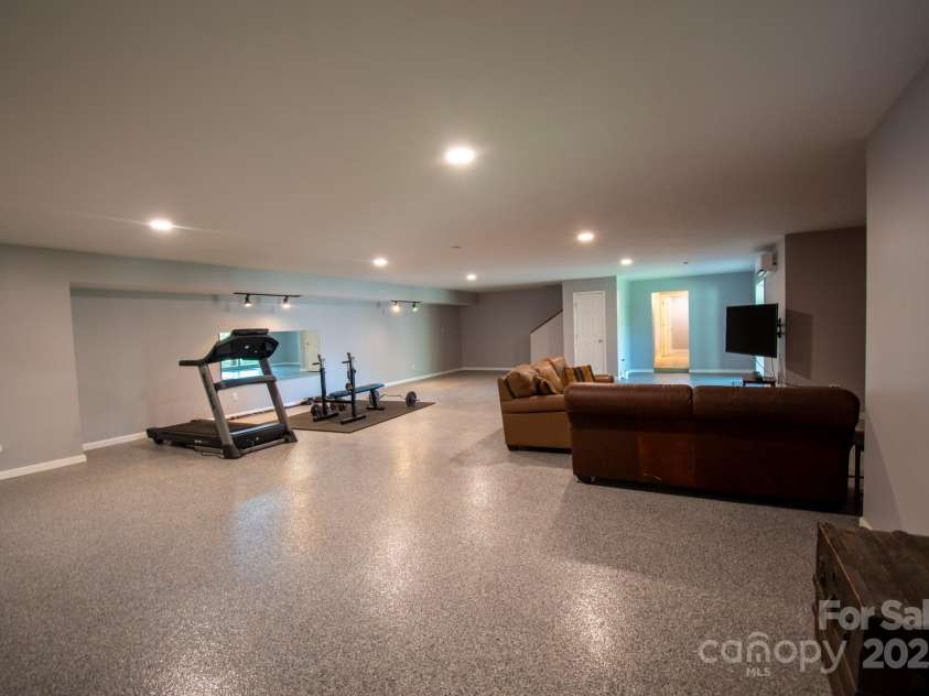 2010 Dogwood Trail, Shelby, NC 28150.  MLS# CAR4265578, YatesRealty ID 18909. 