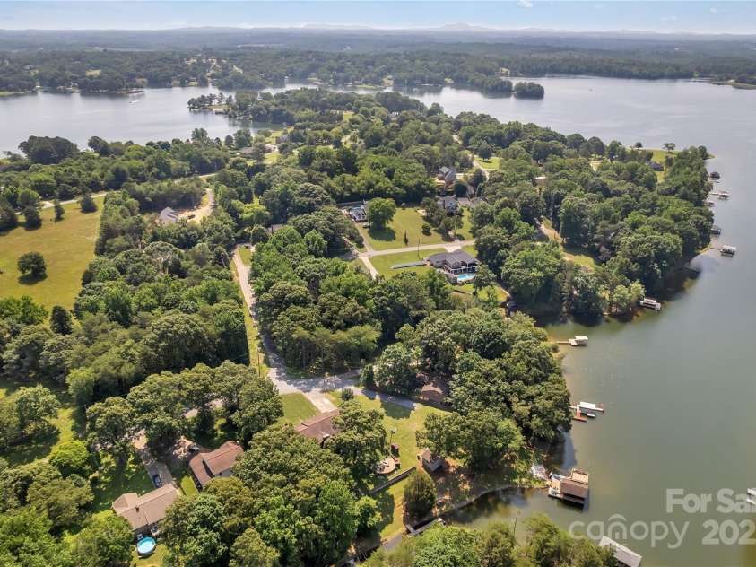 2010 Dogwood Trail, Shelby, NC 28150.  MLS# CAR4265578, YatesRealty ID 18909. 