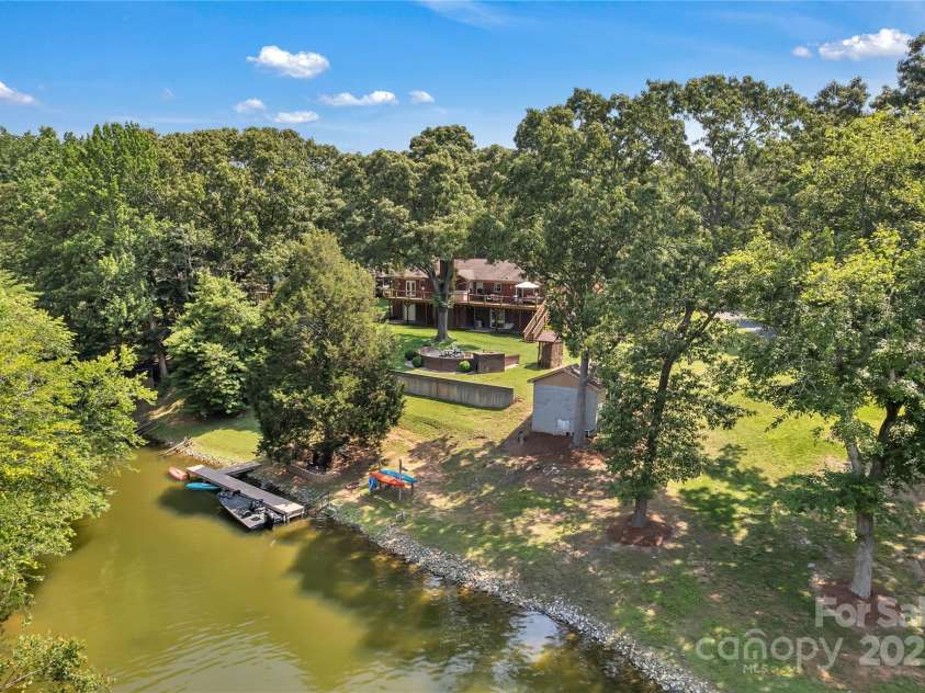 2010 Dogwood Trail, Shelby, NC 28150.  MLS# CAR4265578, YatesRealty ID 18909. 