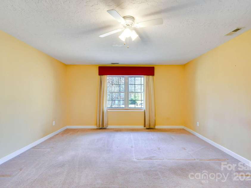 1020 Pebble Point, Salisbury, NC 28146.  MLS# CAR4329789, YatesRealty ID 1891. 