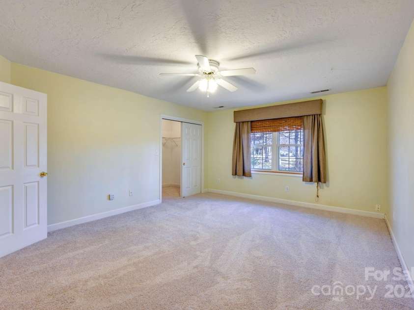 1020 Pebble Point, Salisbury, NC 28146.  MLS# CAR4329789, YatesRealty ID 1891. 
