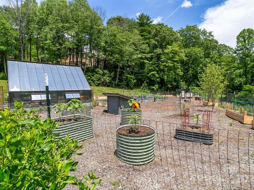 2 Laurel Ledge Way, Fletcher, NC 28732.  MLS# CAR4164145, YatesRealty ID 1891. One of the Community Gardens