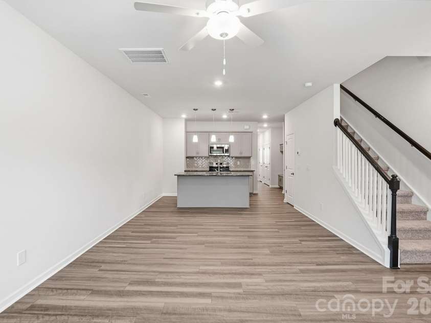 5835 Tuckaseegee Road, Charlotte, NC 28208.  MLS# CAR4401603, YatesRealty ID 18910. 