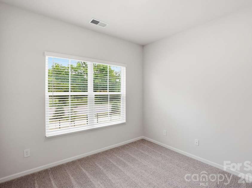 5835 Tuckaseegee Road, Charlotte, NC 28208.  MLS# CAR4401603, YatesRealty ID 18910. 