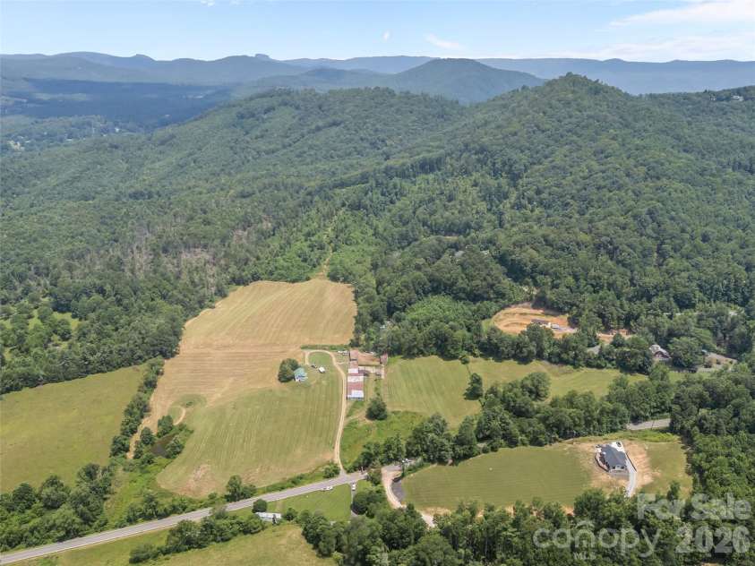 1305 Halltown Road, Spruce Pine, NC 28777.  MLS# CAR4377714, YatesRealty ID 18911. 