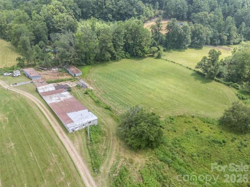 1305 Halltown Road, Spruce Pine, NC 28777.  MLS# CAR4377714, YatesRealty ID 18911. 