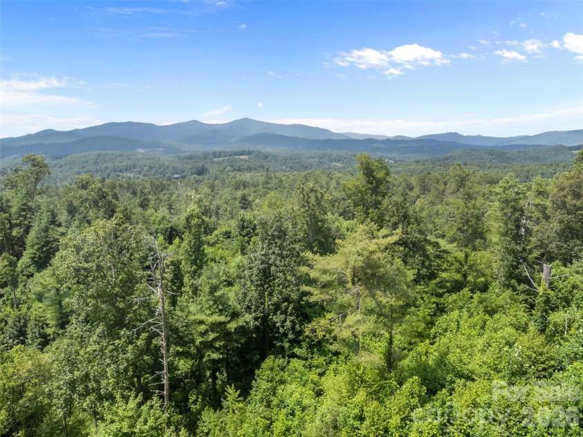 1305 Halltown Road, Spruce Pine, NC 28777.  MLS# CAR4377714, YatesRealty ID 18911. 