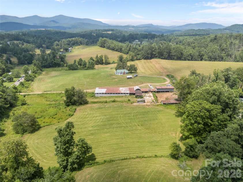 1305 Halltown Road, Spruce Pine, NC 28777.  MLS# CAR4377714, YatesRealty ID 18911. 