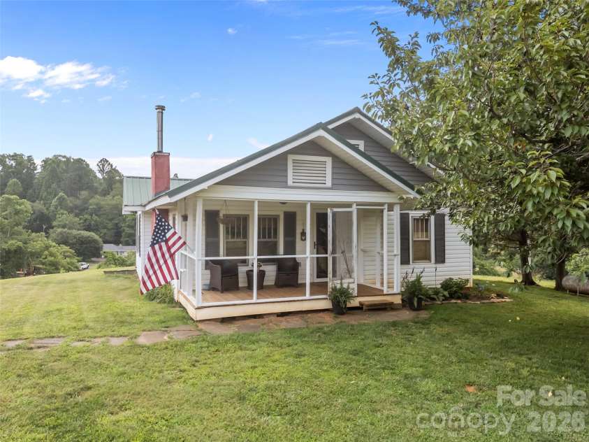 1305 Halltown Road, Spruce Pine, NC 28777.  MLS# CAR4377714, YatesRealty ID 18911. 