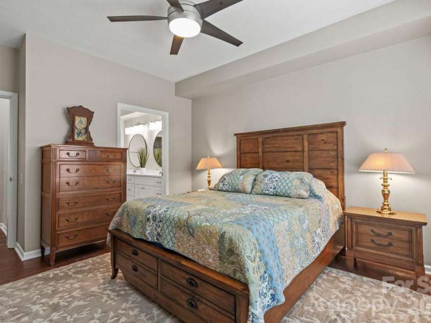 3204 Margellina Drive, Charlotte, NC 28210.  MLS# CAR4371213, YatesRealty ID 18914. 