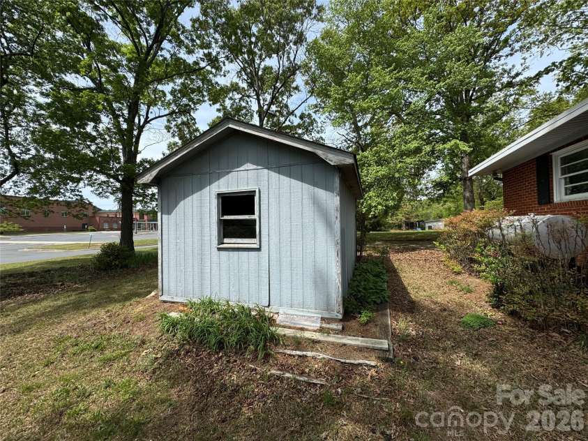 509 Main Street, Locust, NC 28097.  MLS# CAR4365906, YatesRealty ID 18915. 