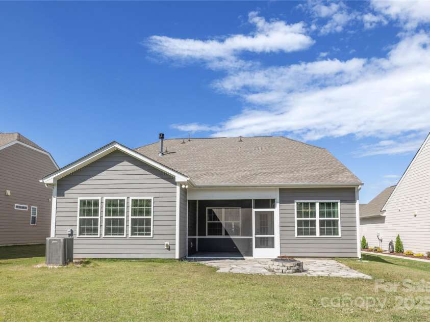 14210 Asbury Park Road, Huntersville, NC 28078.  MLS# CAR4252719, YatesRealty ID 18916. 