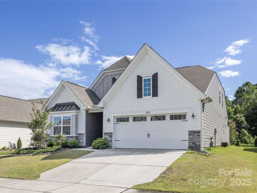 14210 Asbury Park Road, Huntersville, NC 28078.  MLS# CAR4252719, YatesRealty ID 18916. 