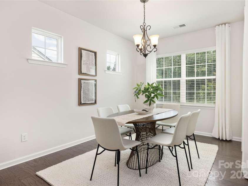 14210 Asbury Park Road, Huntersville, NC 28078.  MLS# CAR4252719, YatesRealty ID 18916. Breakfast room