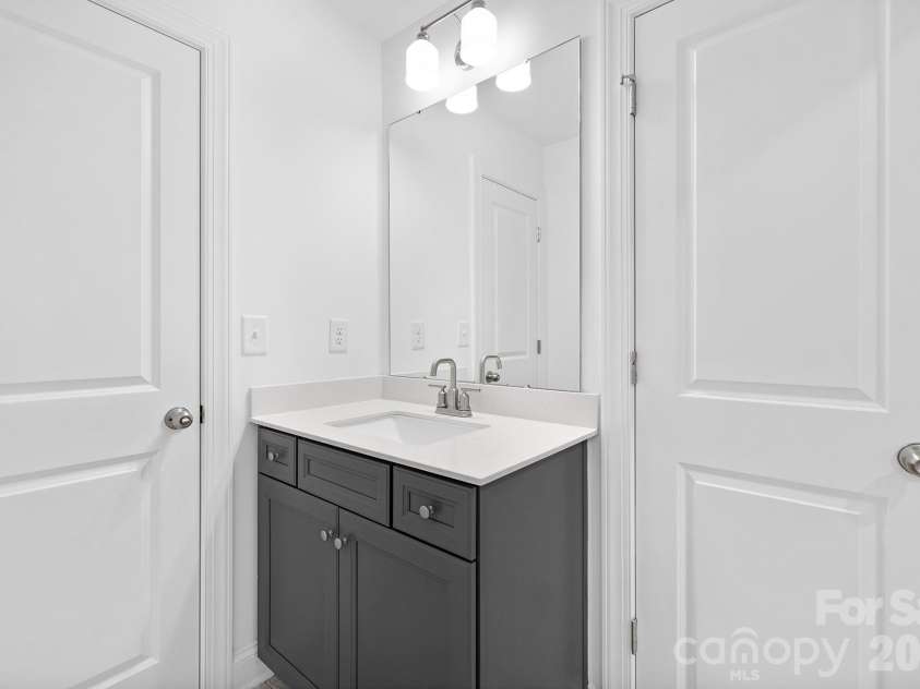 7717 Nautical View Drive, Denver, NC 28037.  MLS# CAR4304896, YatesRealty ID 18916. 