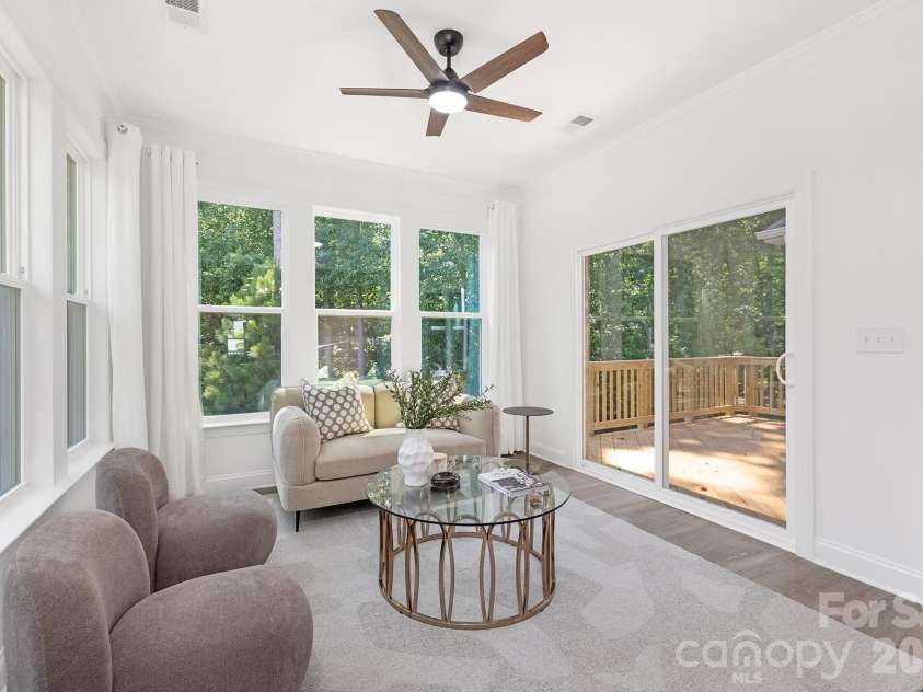 7717 Nautical View Drive, Denver, NC 28037.  MLS# CAR4304896, YatesRealty ID 18916. Main Level Sun room